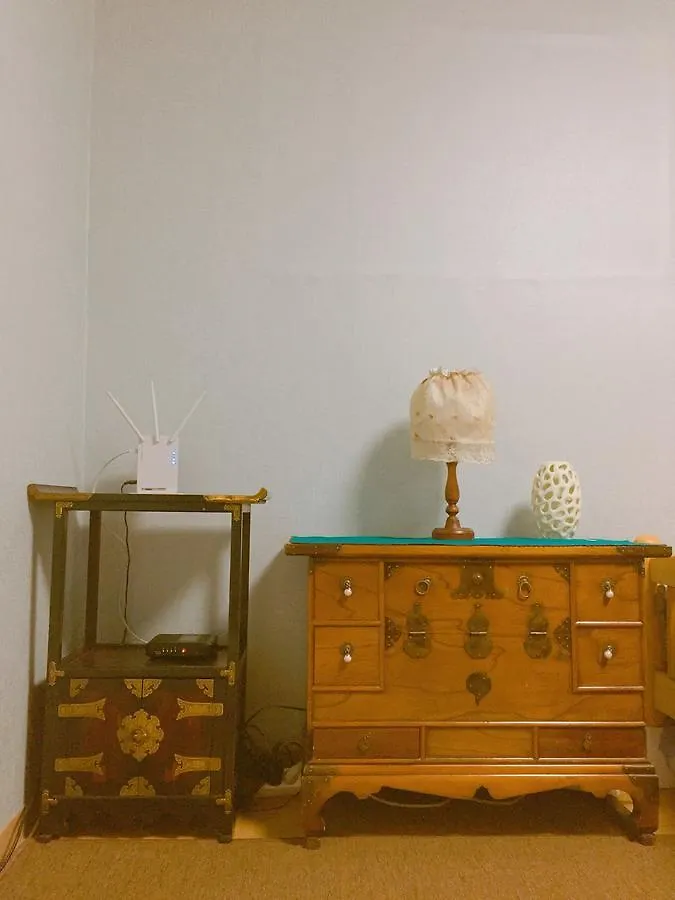 Icos Guesthouse 1 - Female Only Seoul